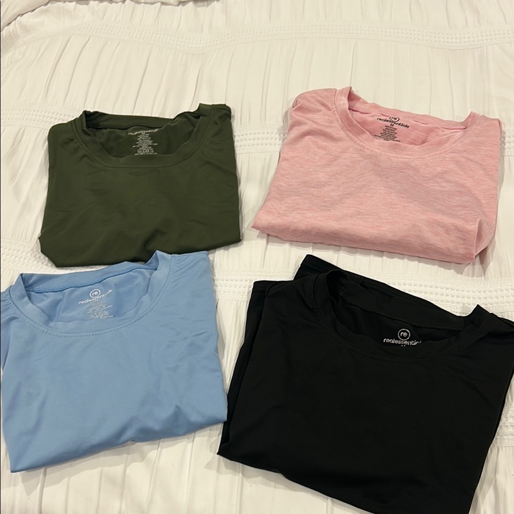 4 Pack Athletic Cropped Tshirts